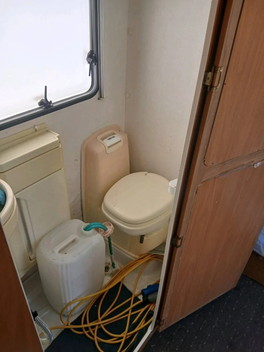 Carvan - Image 4
