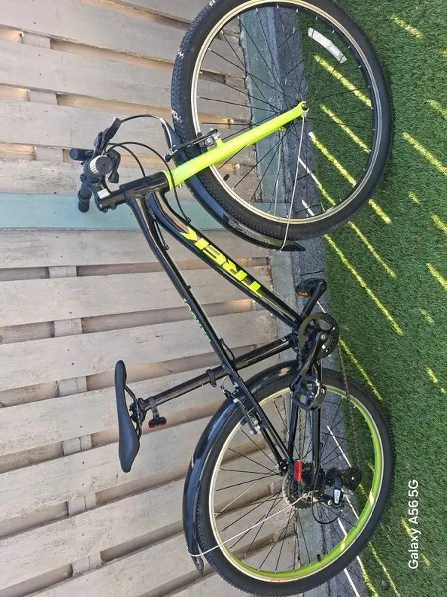 Trek Wahoo Mountain Bike- 26 inch wheel size - Image 1