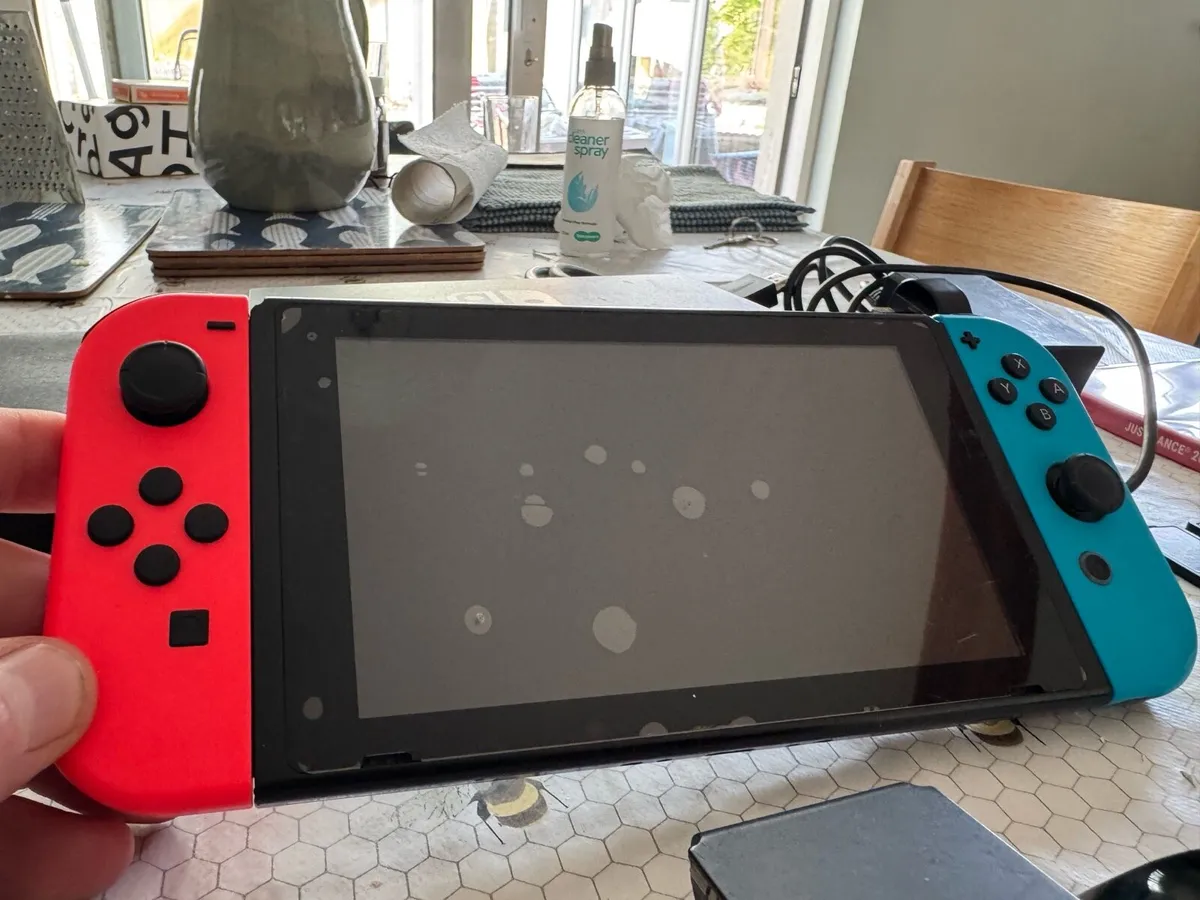 Nintendo switch - Image 3
