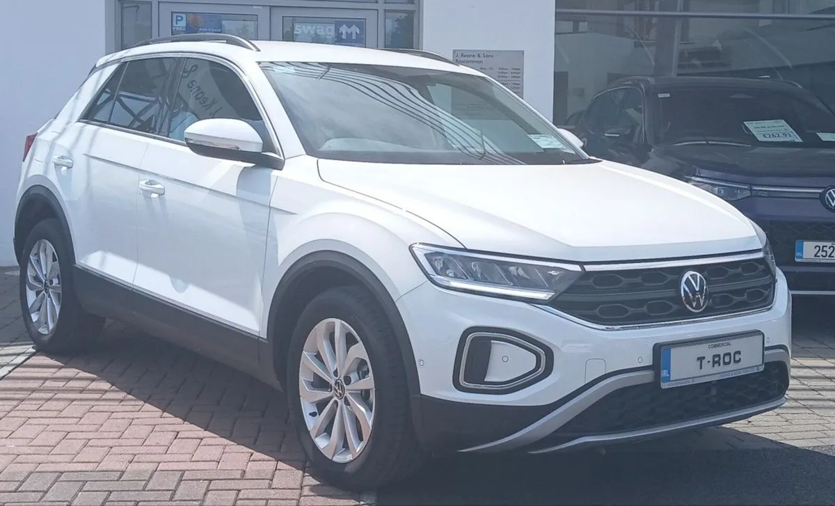 Volkswagen T-Roc EDITION 75 2.0TDI 116HP **PRICE E - Image 1