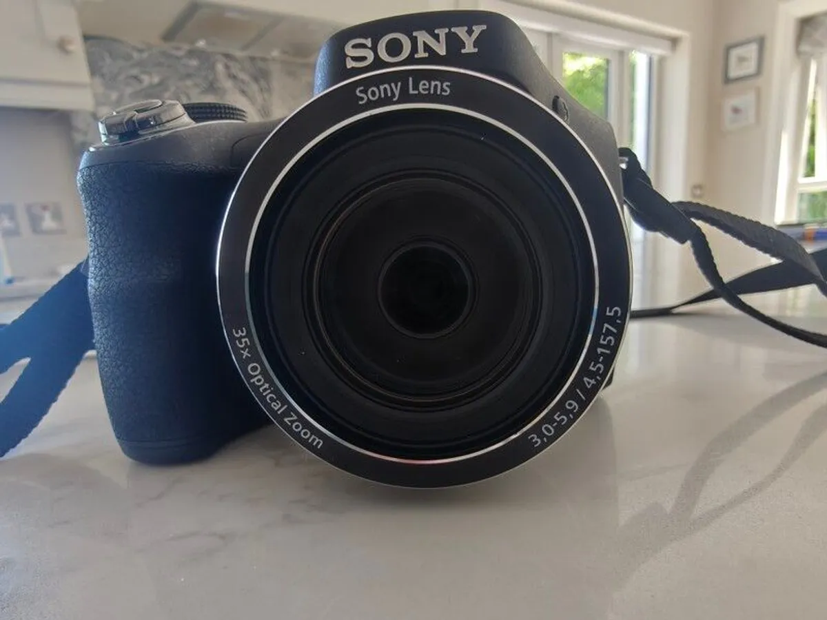 Sony x35 Optimal Zoom - Image 3