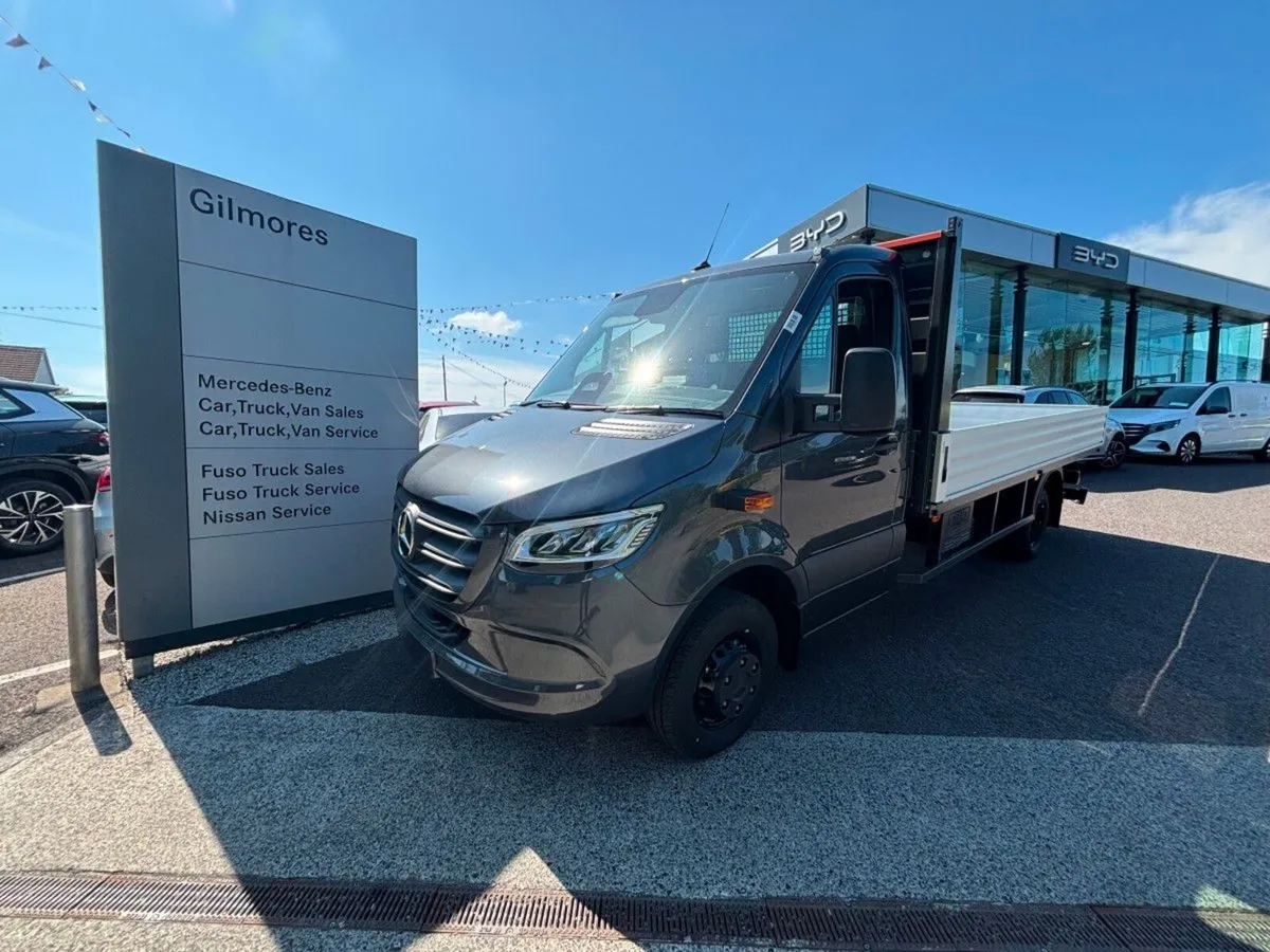 Mercedes-Benz Sprinter 519LWB SELECT AUTO - Image 1