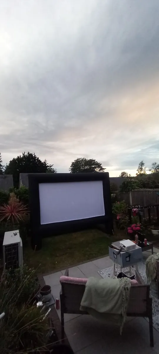 Outdoor cinema hire - Image 4