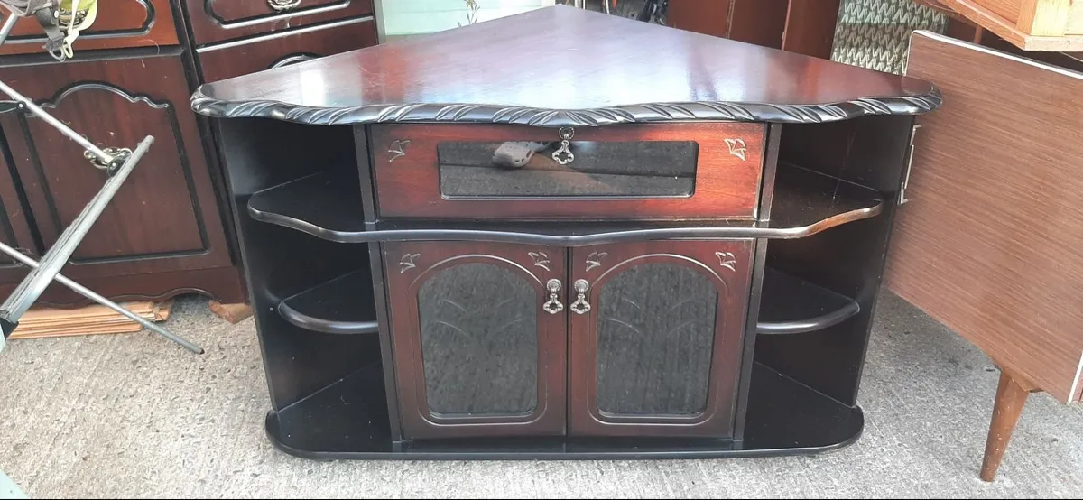 Furniture TV corner unit - Image 2