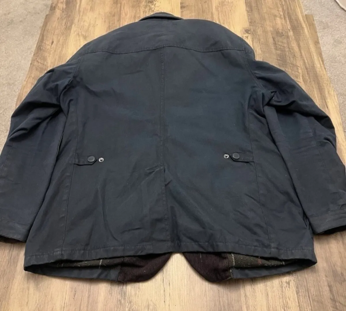 Barbour Ogston Wax Jacket Navy - Image 4