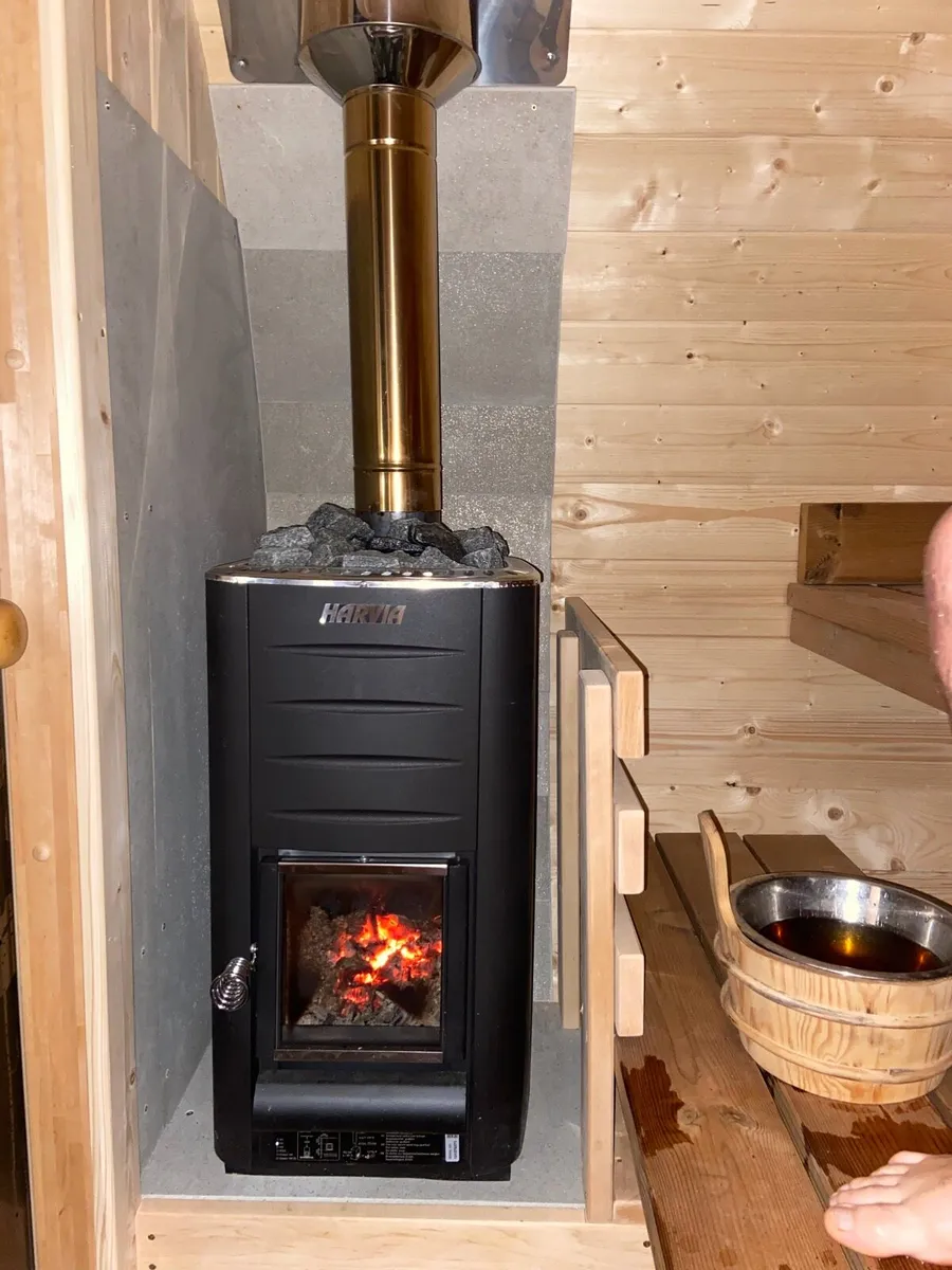 Sauna/hot tub - Image 3
