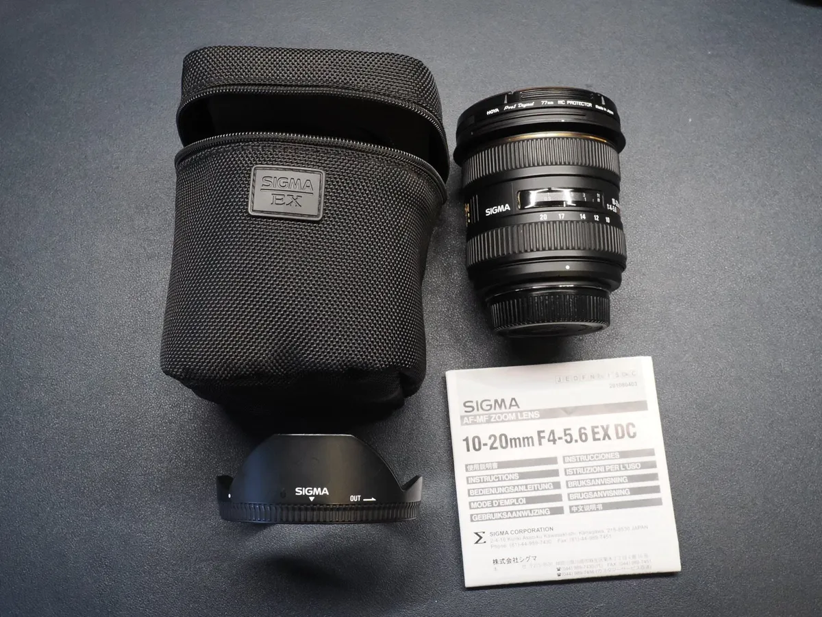Sigma 10-20 F4-5.6 EX DC HSM Nikon DX +accessories - Image 1