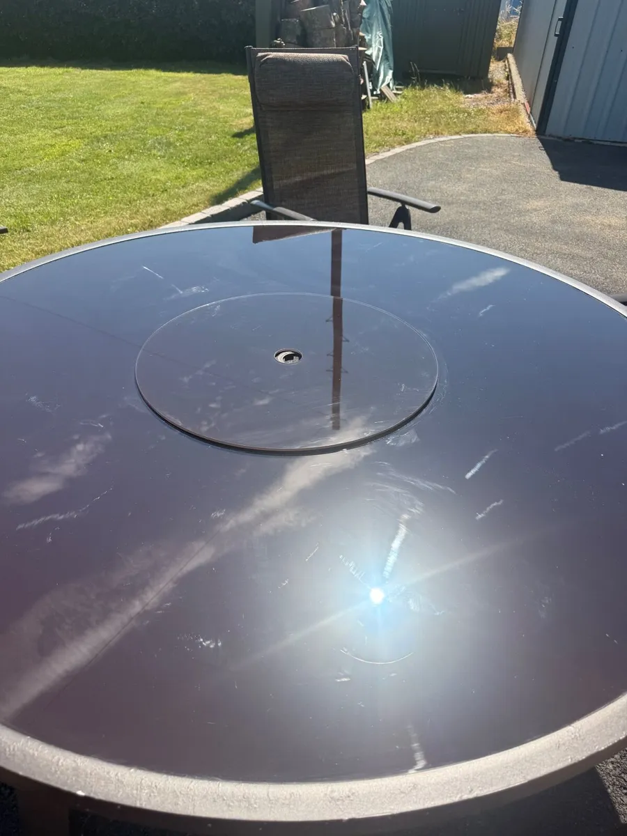 Garden Furniture - Image 1