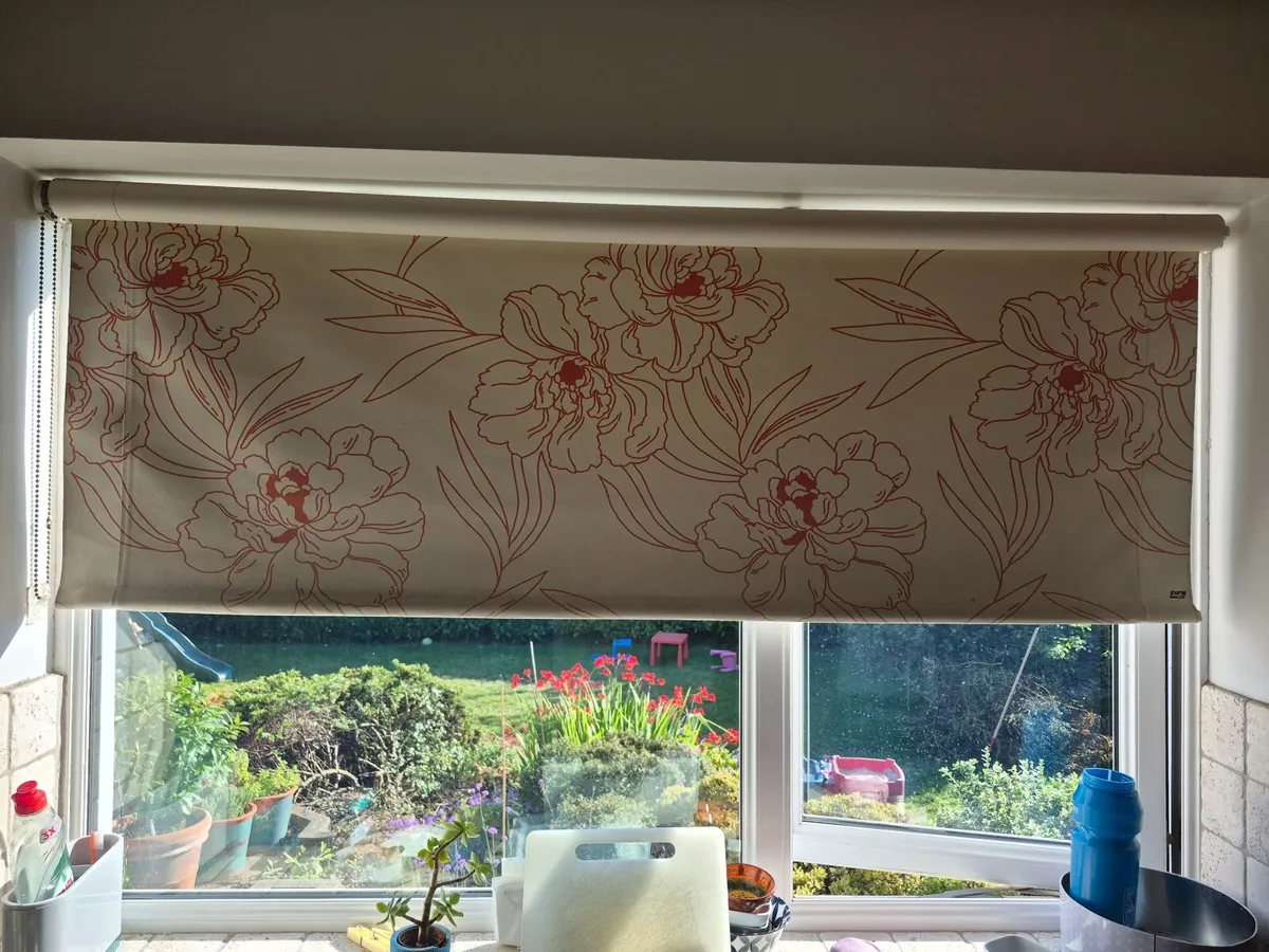 Roller blind - Image 1