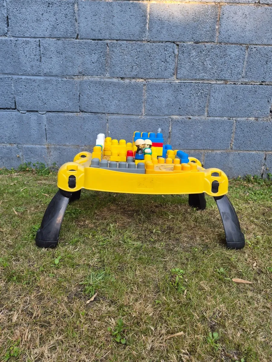 Garden toys - Image 1