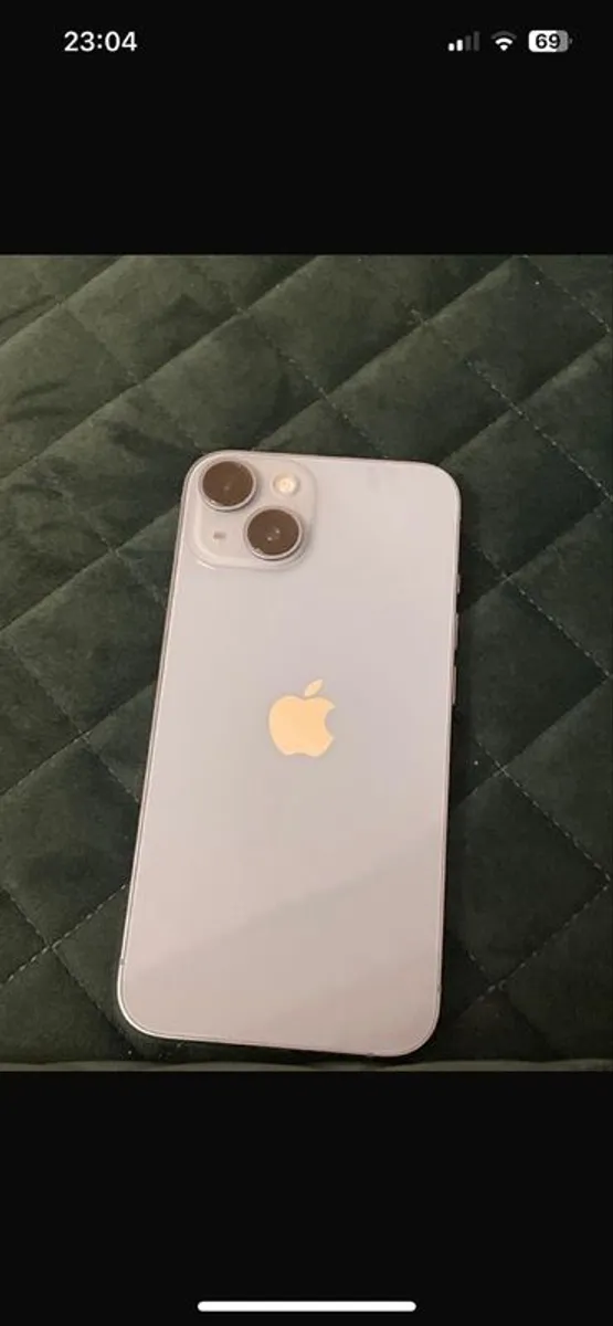 iPhone 14 - Image 2