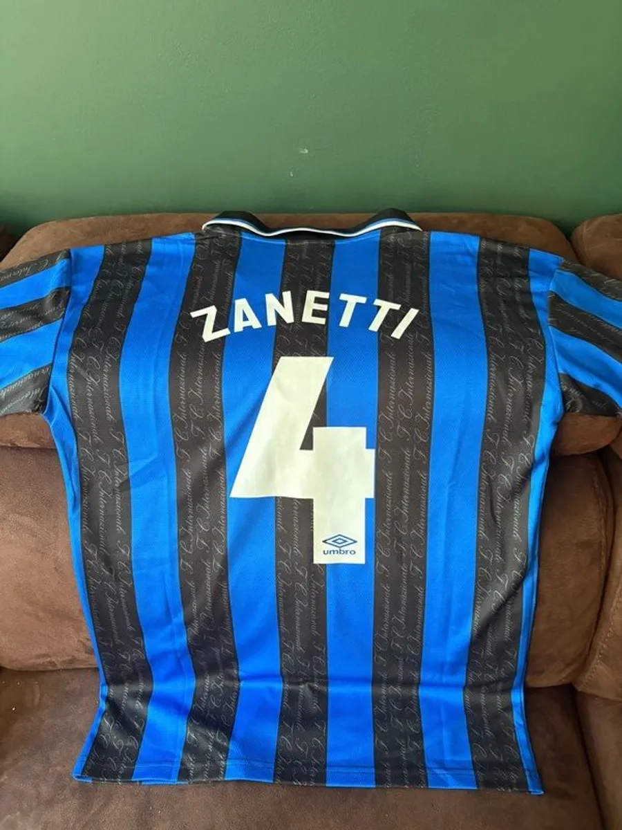 Javier Zanetti signed Inter Milan jersey - Image 1