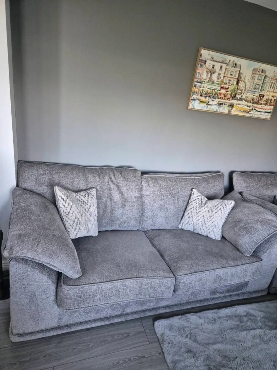 2+3 seater Sofas + Storage stool - Image 3