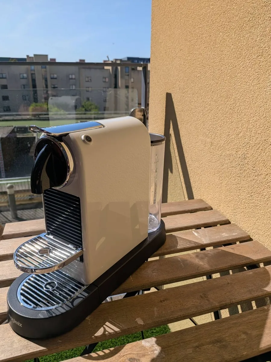 Nespresso Magimix Coffee Machine - Image 2