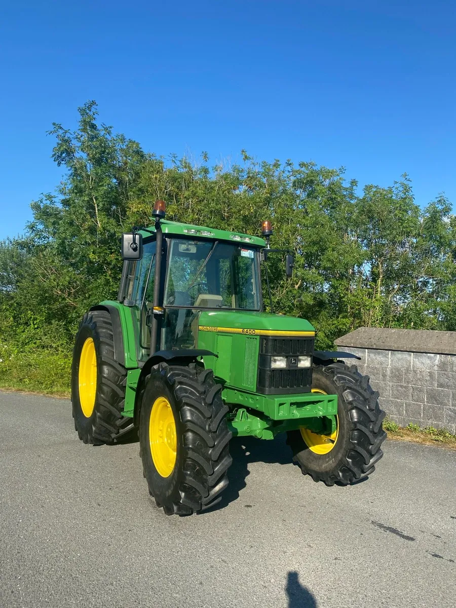 John Deere 6400 - Image 1