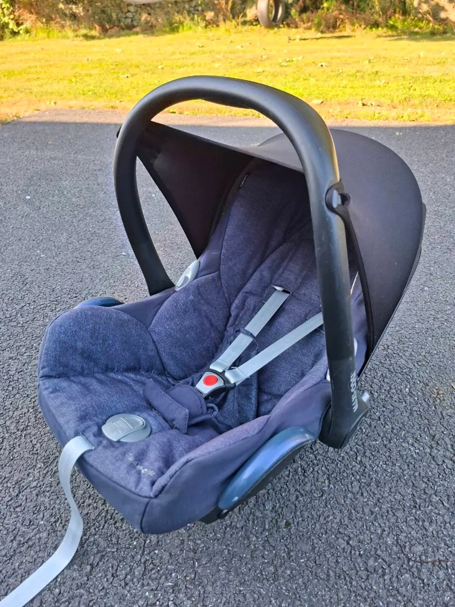 Car seats and bases axkid move, maxi cosi - Image 4