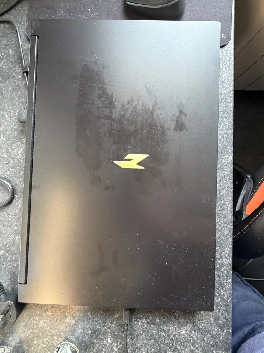 Laptops - Image 1