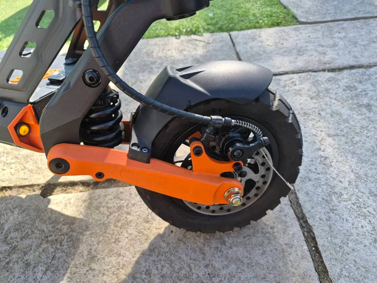 E scooter - Image 2