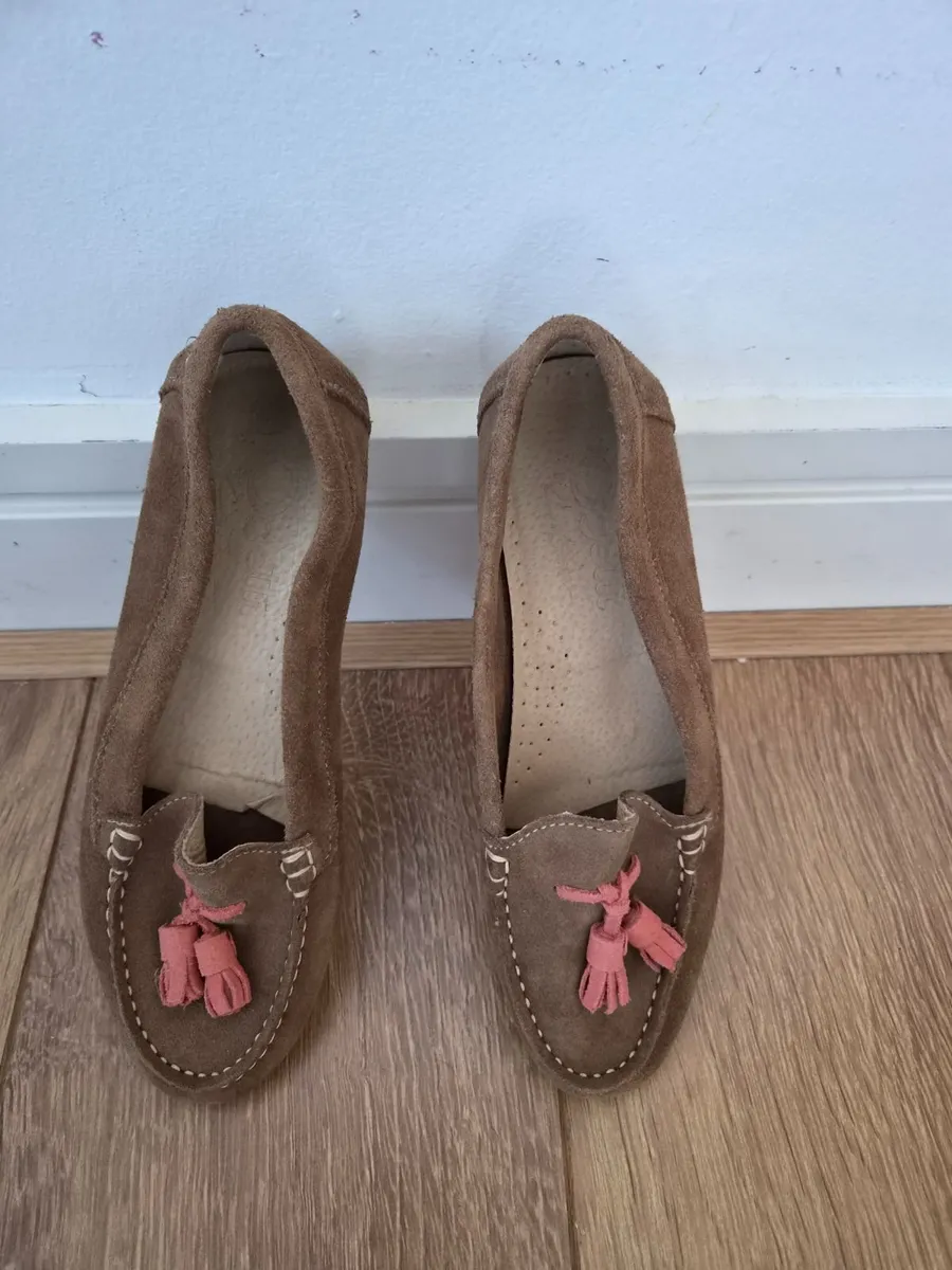 Womens shoes  Leather   Carl Scarpa - Image 3