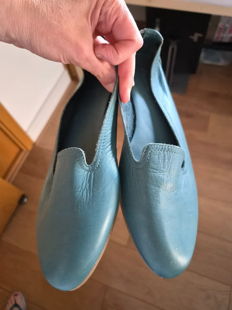 Womens shoes  ALDO leather  BRAND NEW - Image 1