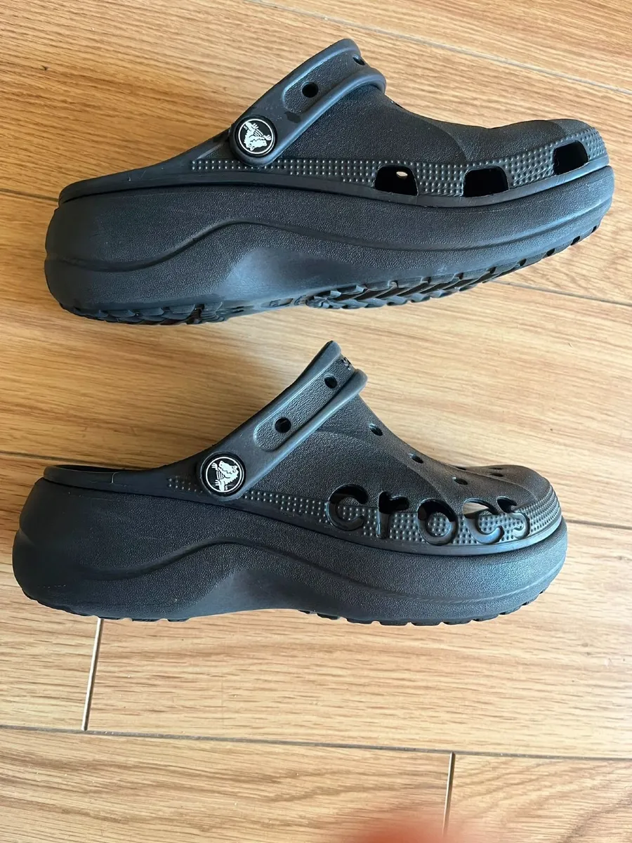 Crocs Classic Clog in Black - Image 1