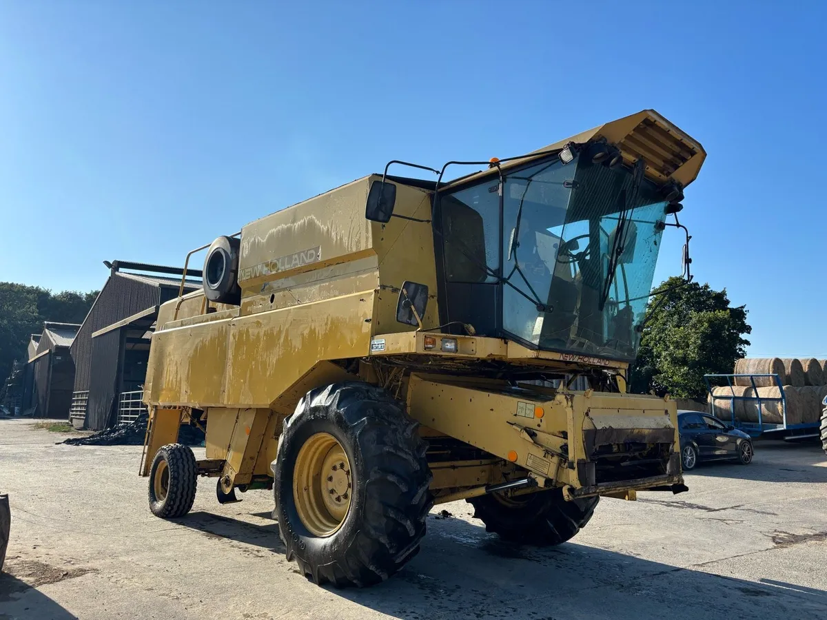 New Holland TX34 combine for sale - Image 1