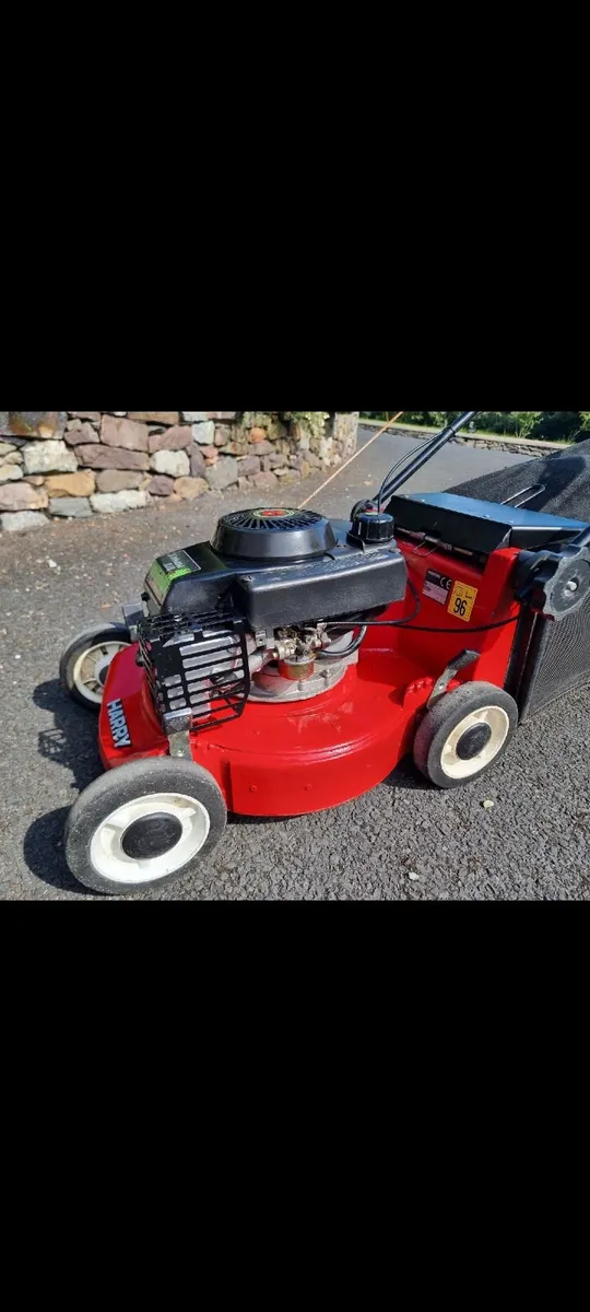 Lawnmower, Harry, 17inch cut. - Image 3