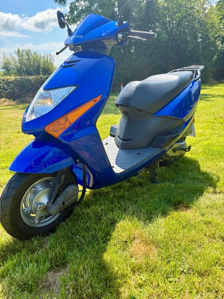 Honda lead - Image 1