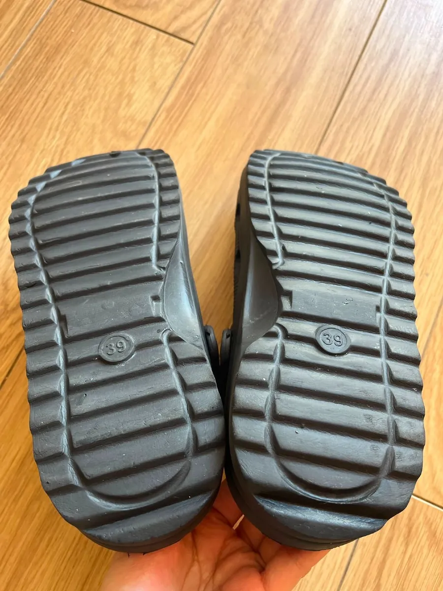 Lightweight Ventilated Clogs Brand New - Image 2
