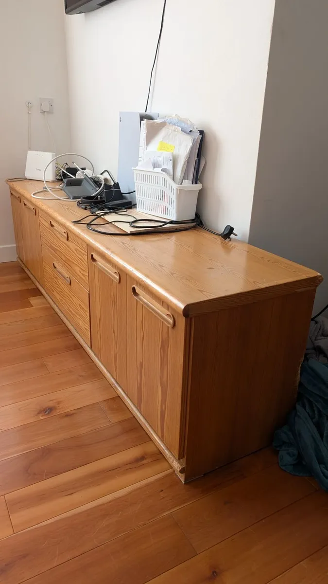 Large teak TV cabinet - Image 1