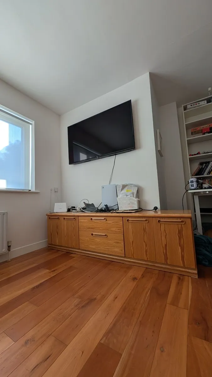 Large teak TV cabinet - Image 2