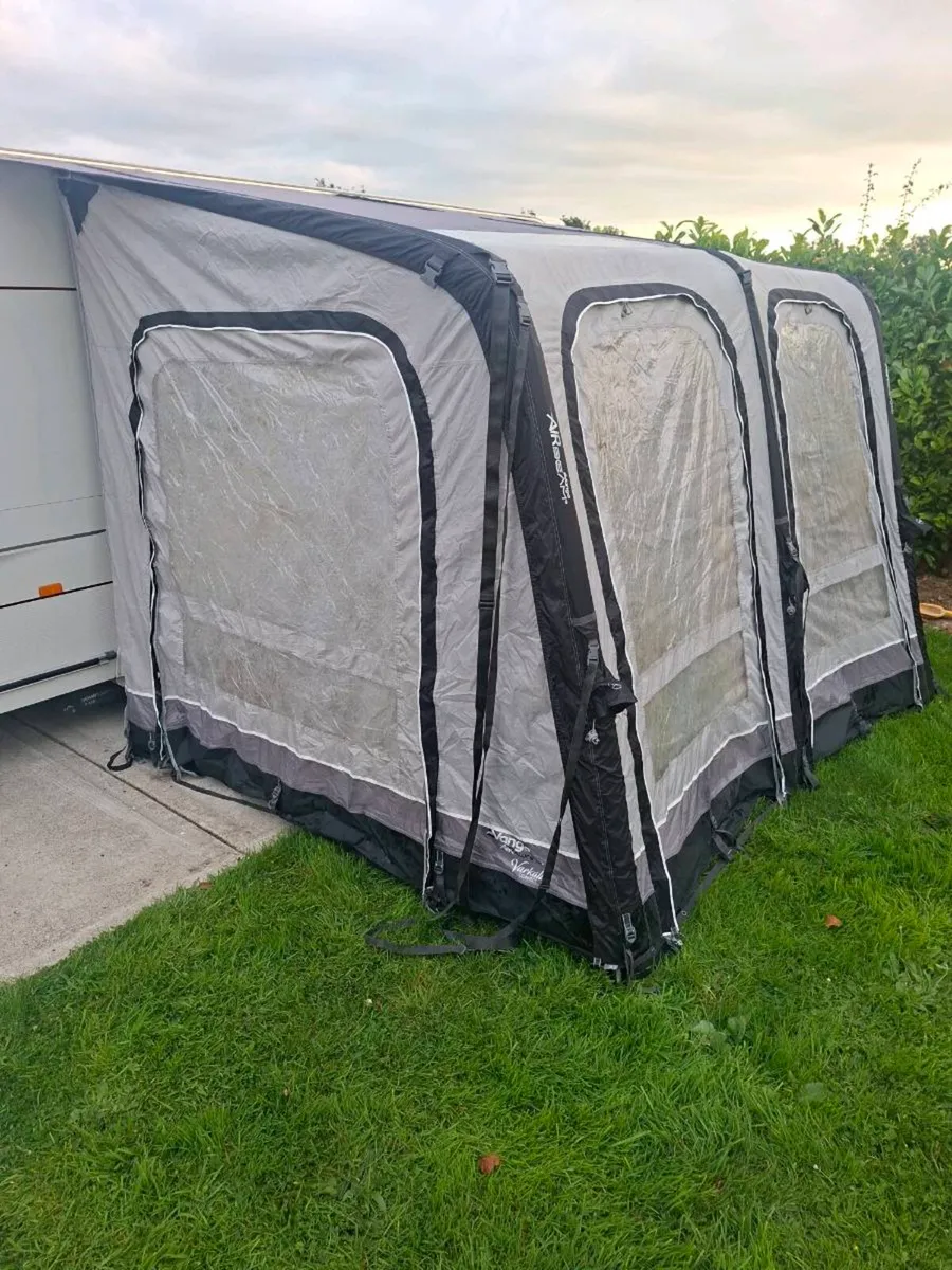 Awning - Image 1