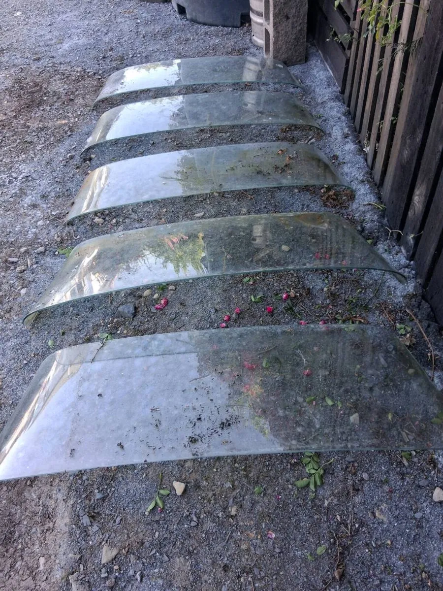 Windscreens - Image 3