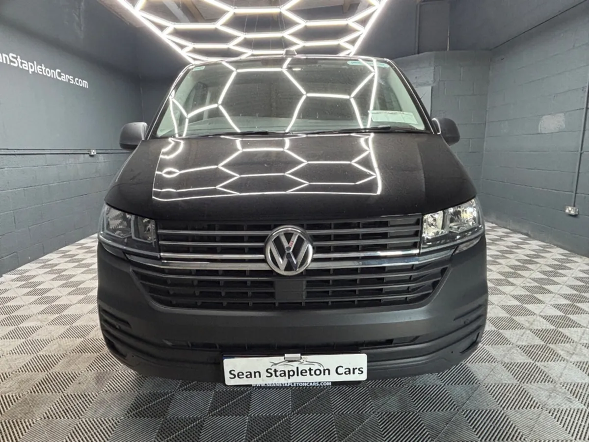 Volkswagen Transporter T6 28 PVS TDI 110H 110HP MA - Image 4