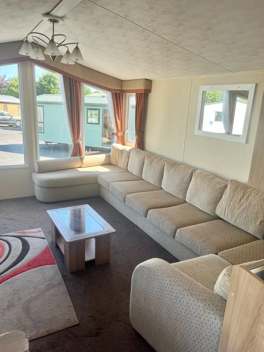 Willerby Granada XL @ BMH Sales - Image 2