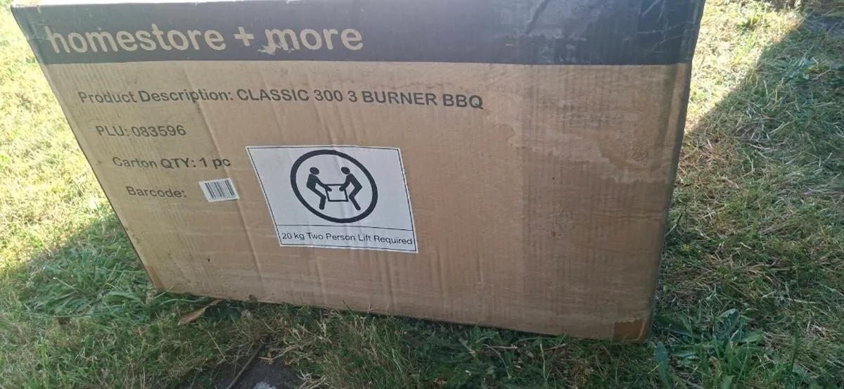 3 Burner Gas BBQ (Brand New in Box) - Image 3