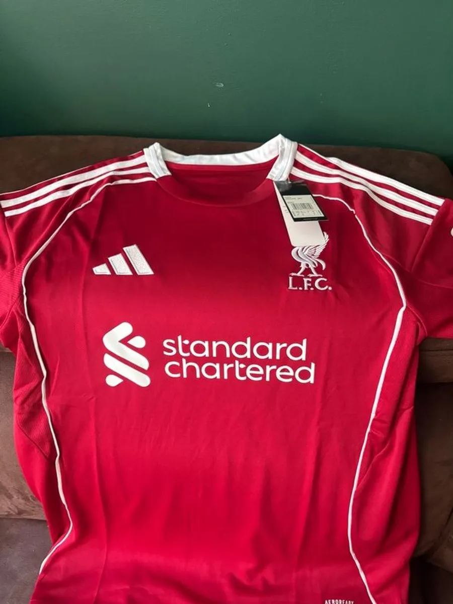 Arne Slot signed Liverpool jersey - Image 4