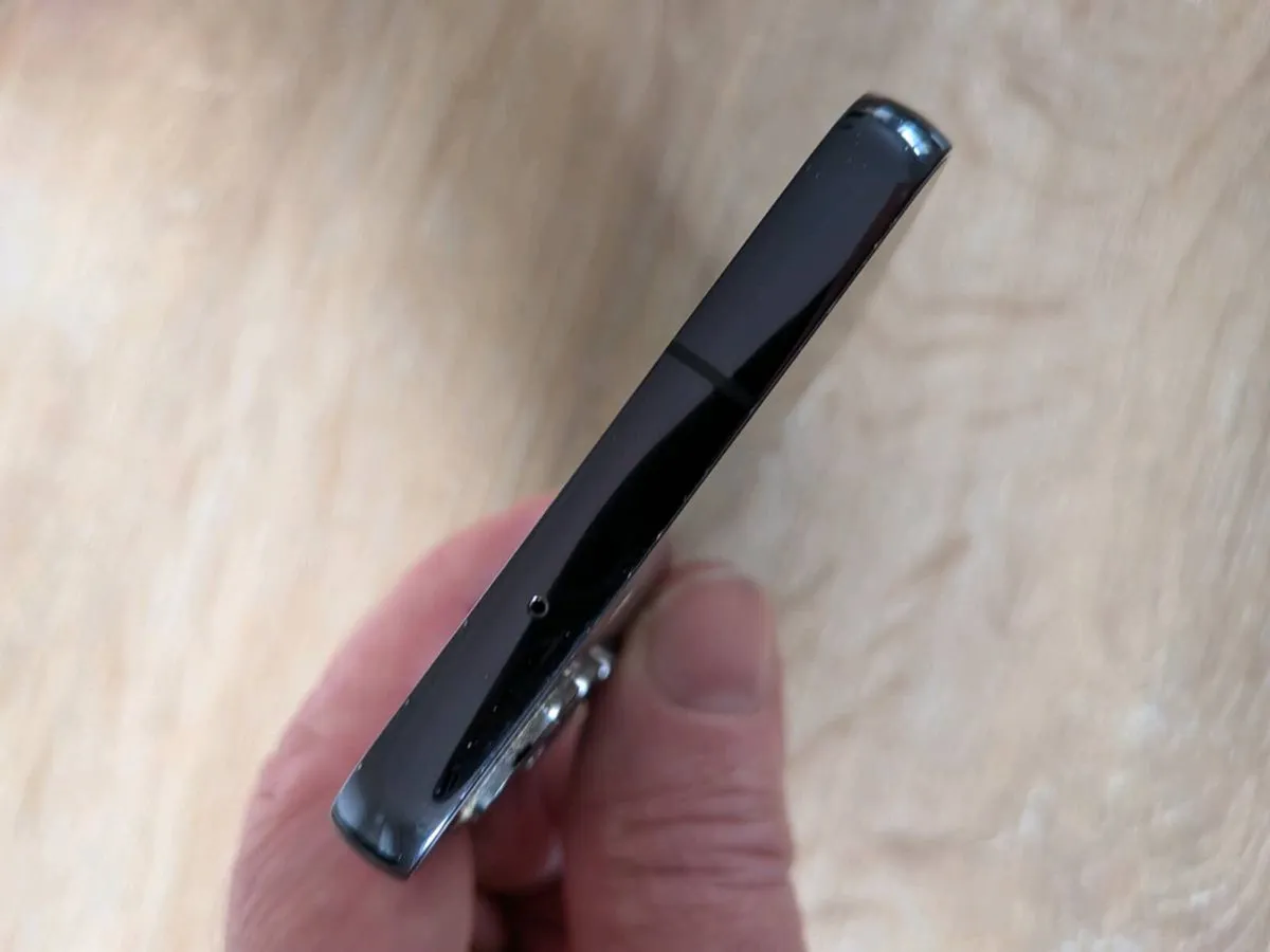 Samsung S23 - Image 4