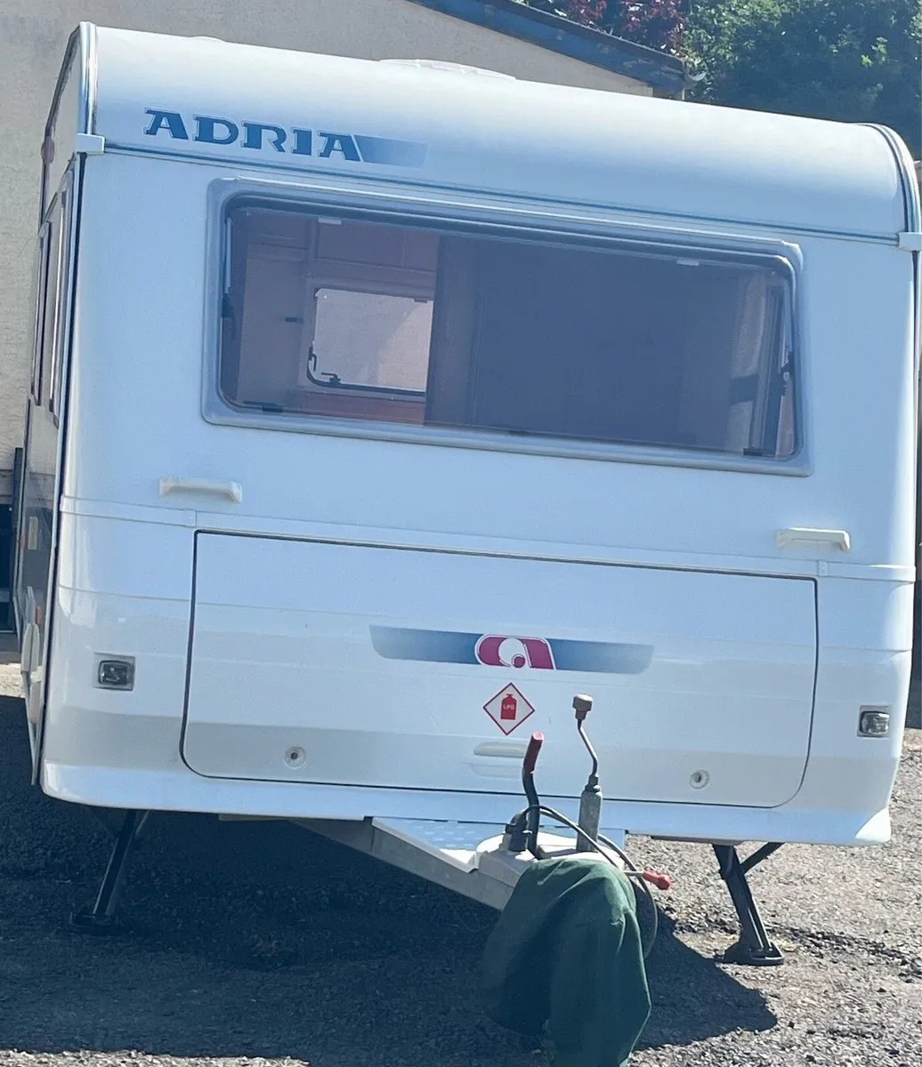 Adrea Touring caravan @ BMH sales - Image 2