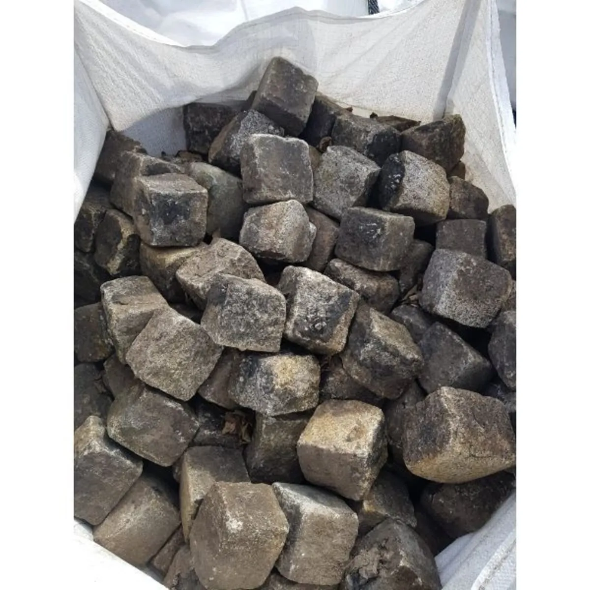 Reclaimed Cobblestone – Granite - Image 3