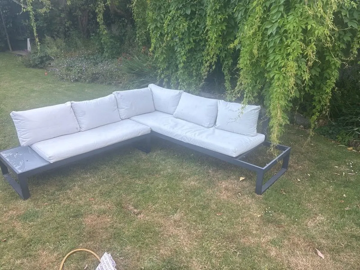 Garden Sofa - Image 2