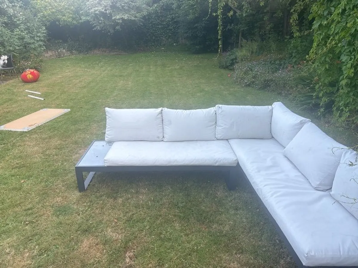 Garden Sofa - Image 3
