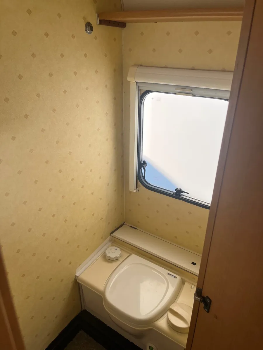 Super lightweight 2 berth Abby Aventura Caravan - Image 4