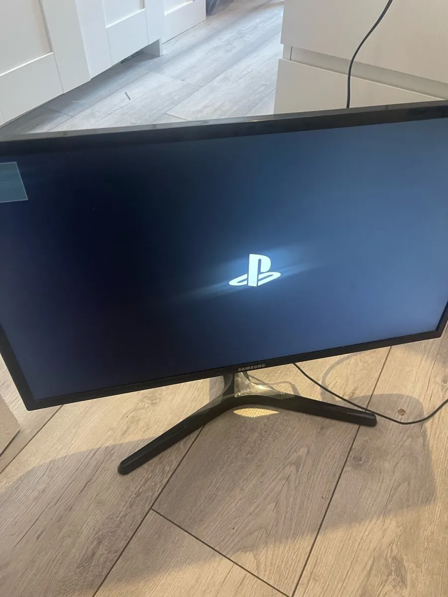Samsung 24” gaming monitor - Image 4