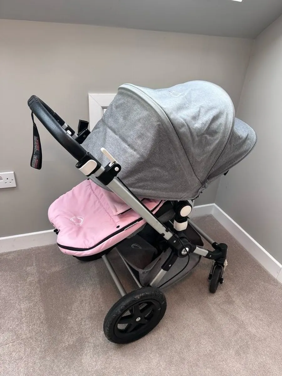 Bugaboo Chameleon 3 (with accessories!) - Image 2