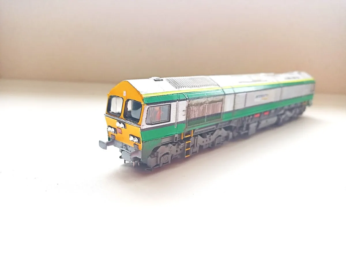 MODEL RAILWAY   INTERCITY  LOCO - Image 2