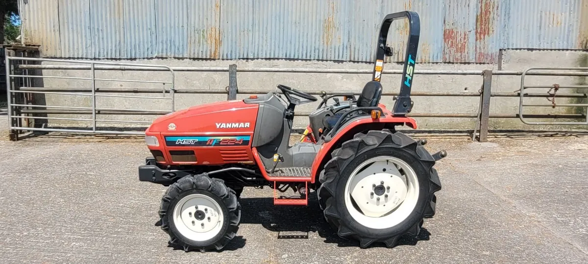 YANMAR HST AF224 COMPACT TRACTOR 549HRS - Image 2