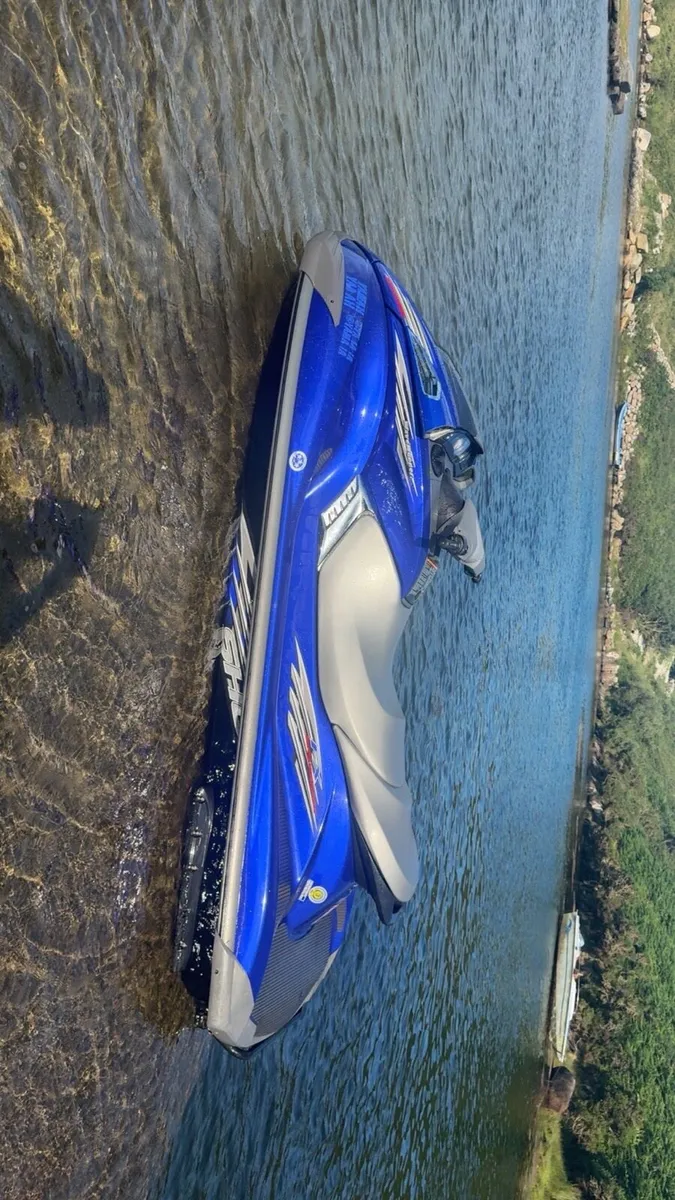Jet ski - Image 2