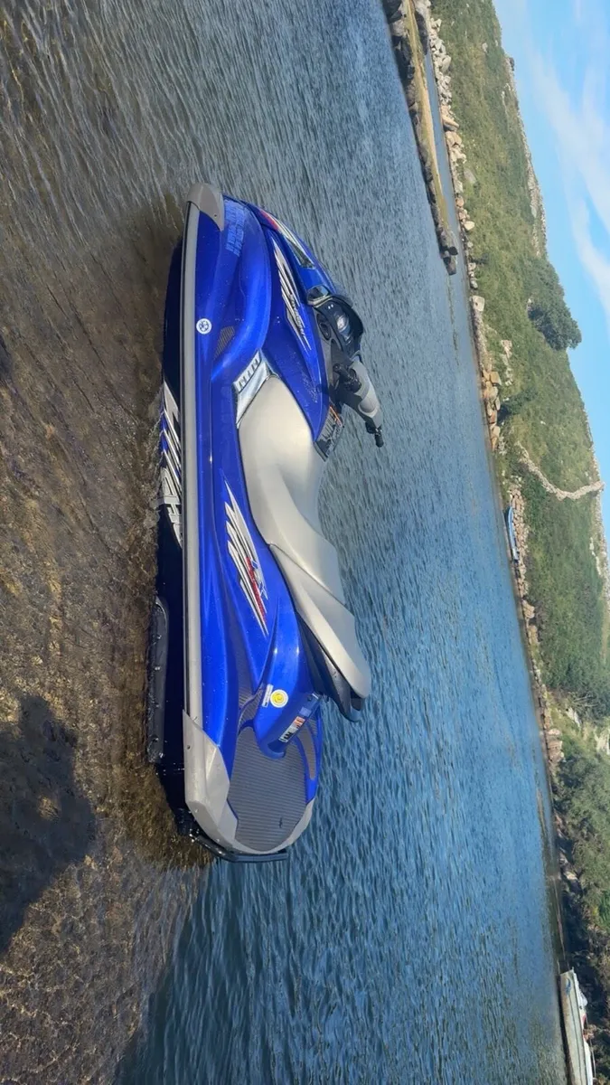 Jet ski - Image 4