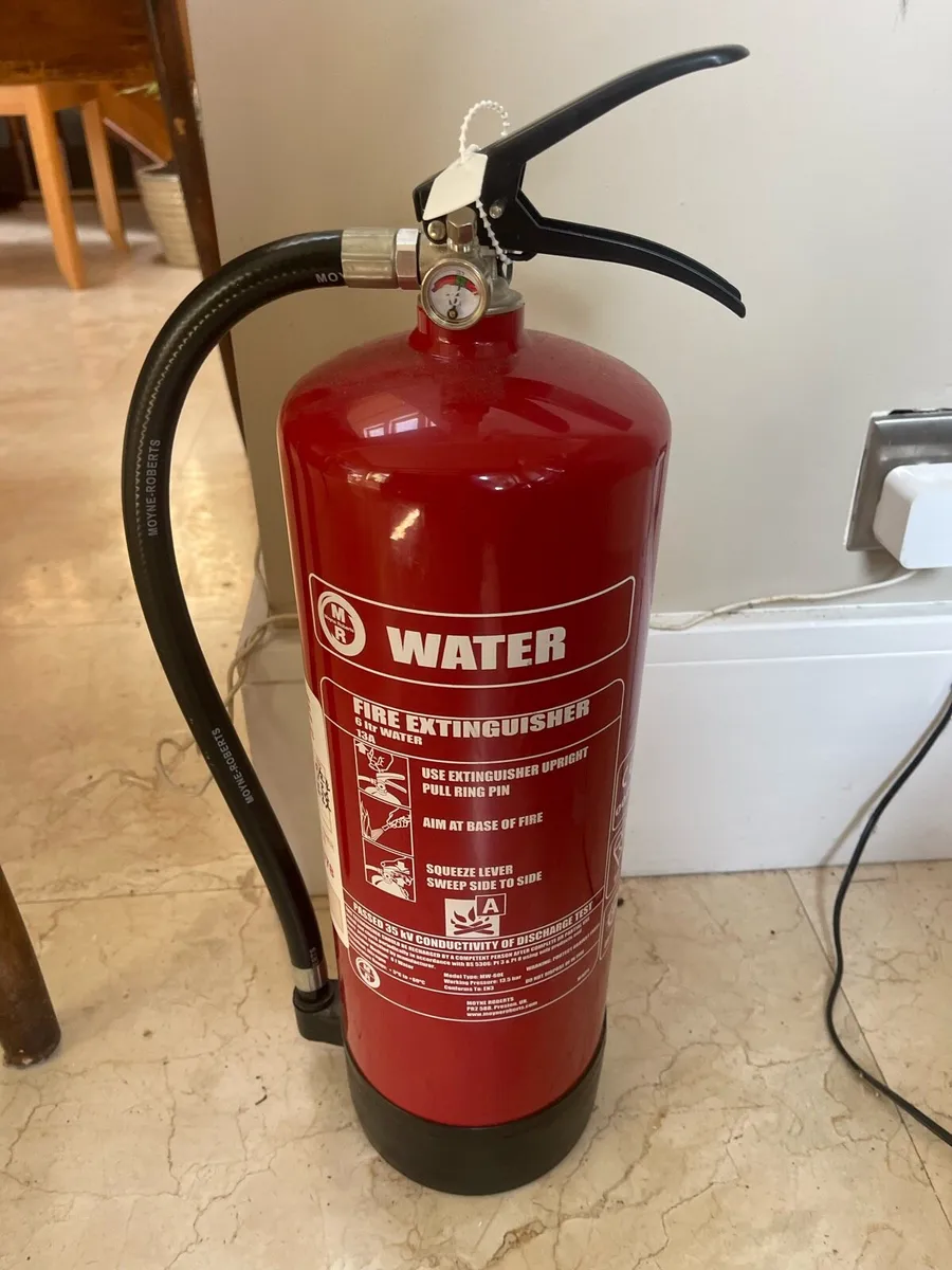 As New - 1 x Water Fire Extinguisher - Can Deliver